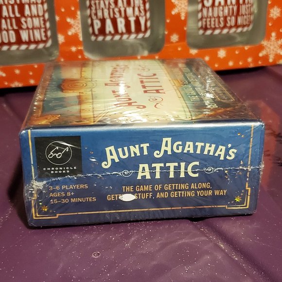 Chronicle Books Aunt Agatha's Attic Fast-paced Card Game, New - Picture 5 of 8